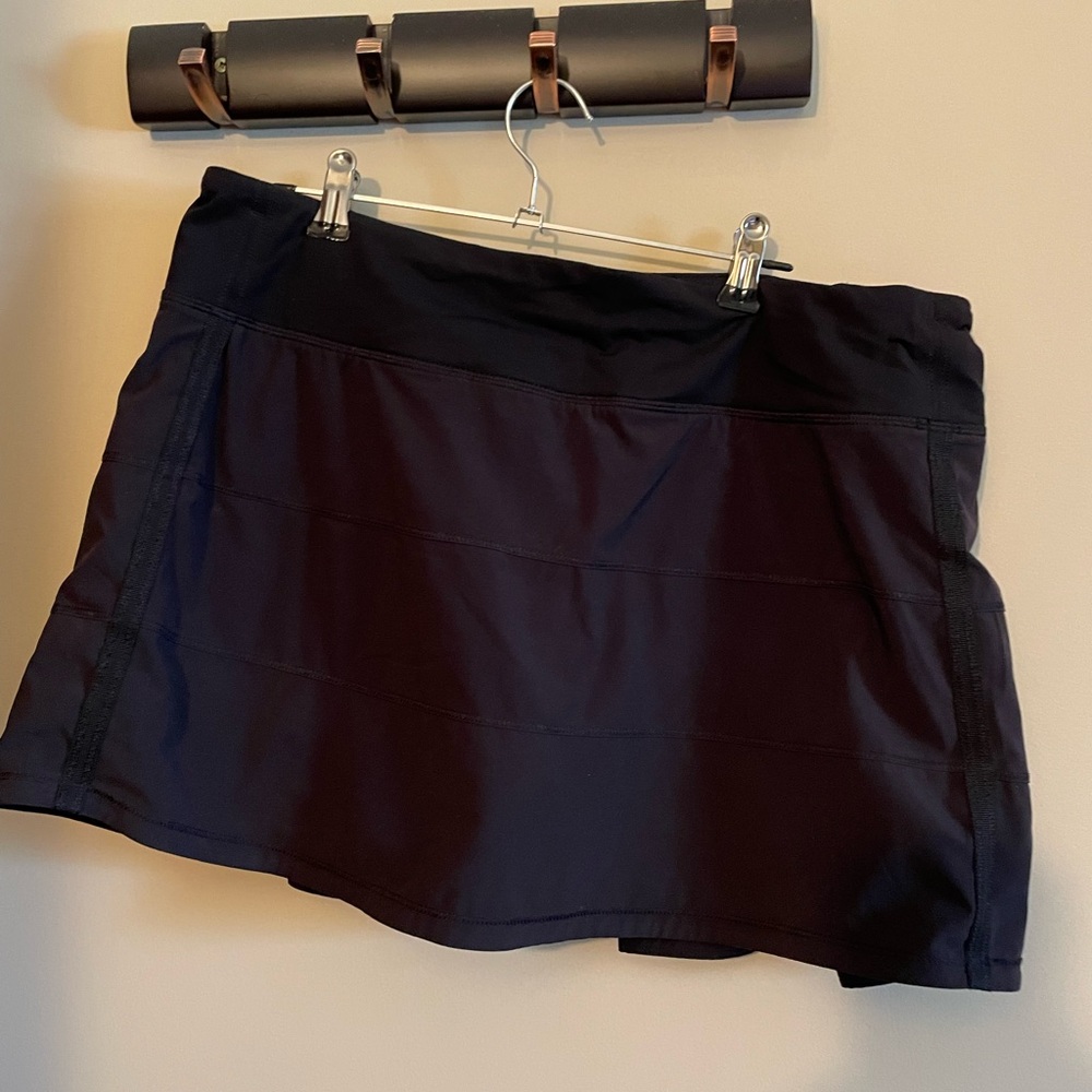 Lululemon Athletica Black Skort Athletic Performance. Sz 10 Black
